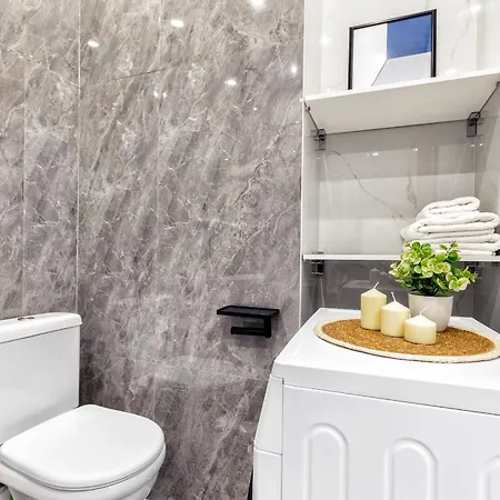 Grand Turan Business One-Room Apartments Nur-Sultan  Exterior photo