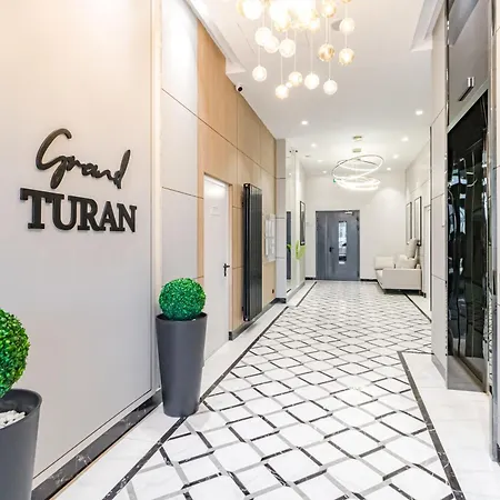 Grand Turan Business One-Room Apartments Nur-Sultan  Exterior photo