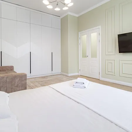 Grand Turan Business One-Room Apartments Nur-Sultan  Exterior photo