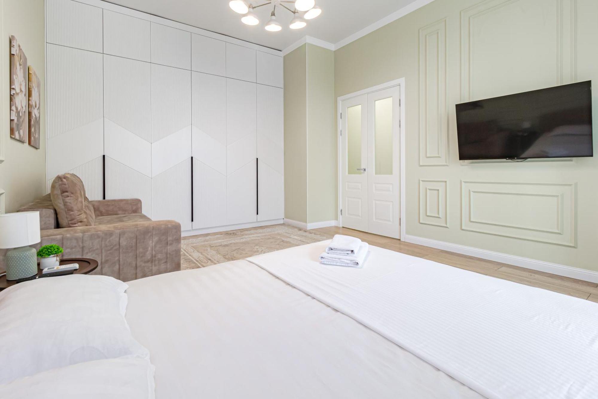 Grand Turan Business One-room Apartment