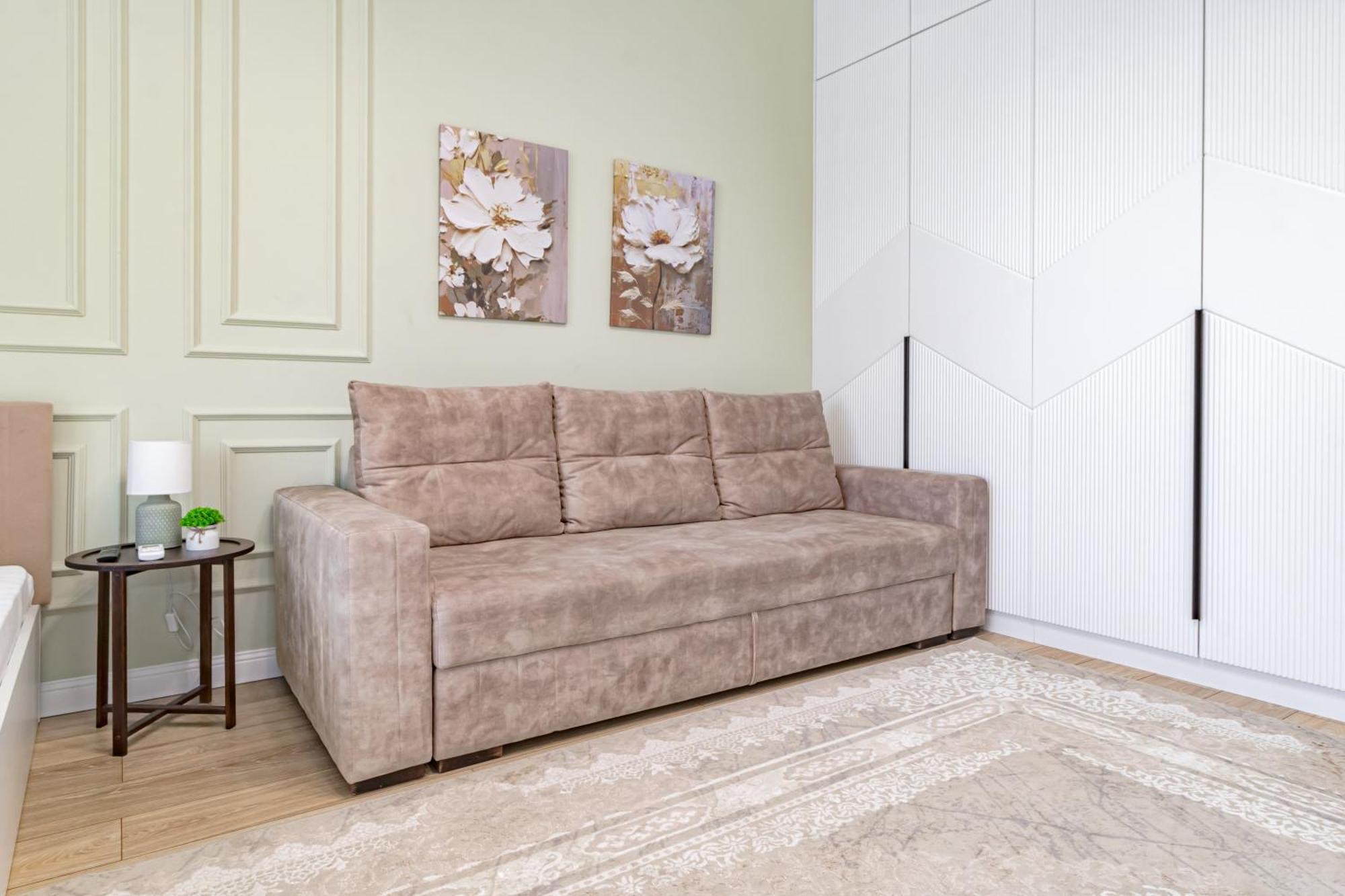 Grand Turan Business One-room Apartment *